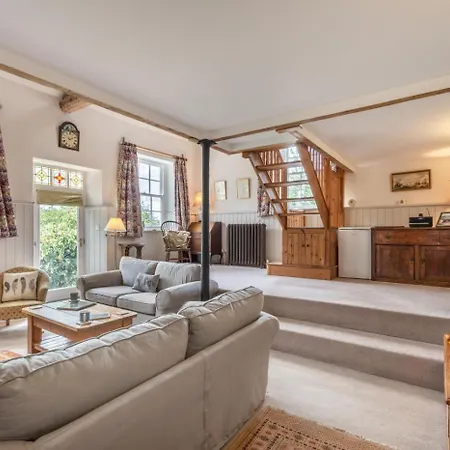 Holiday home The Old Chapel *